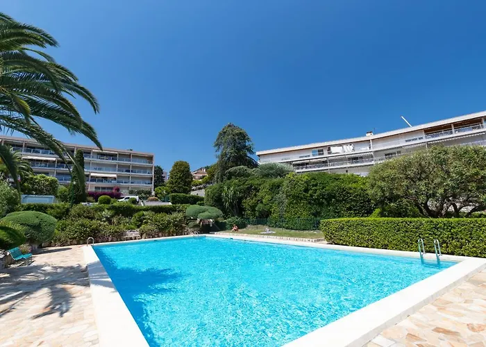 Sea View Park Swimming Pool & Tennis 2 Bdrs Apartament